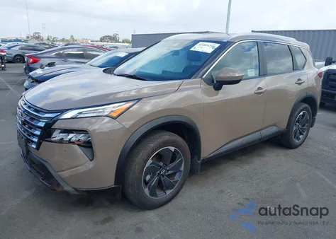 2025 Nissan Rogue Sv Fwd z USA, uszkodzony, nr VIN JN8BT3BA8SW005703